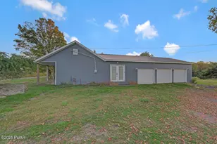 439 Ledgedale Rd, Lake Ariel, PA 18436 - Photo 3