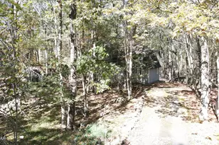 112 Bluestone Dr, Lords Valley, PA 18428 - Photo 7