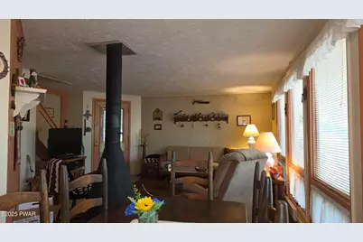 112 Bluestone Drive, Lords Valley, PA 18428 - Photo 17