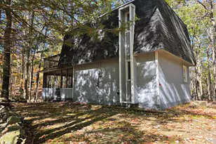 112 Bluestone Dr, Lords Valley, PA 18428 - Photo 1