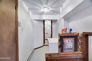 385 Saunders Dr, Bushkill, PA 18324 - Photo 31