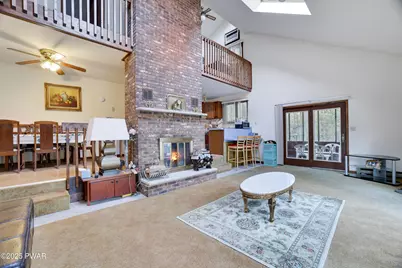 385 Saunders Drive, Bushkill, PA 18324 - Photo 7