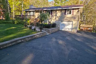 120 Wintergreen Cir, Greentown, PA 18426 - Photo 3