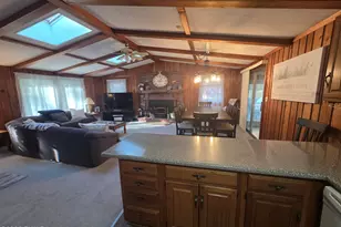 120 Wintergreen Cir, Greentown, PA 18426 - Photo 7