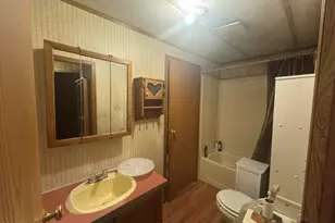 2195 Creamton Dr, Lakewood, PA 18439 - Photo 13