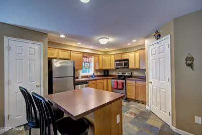 132 Spruce Road, Tafton, PA 18464 - Photo 9