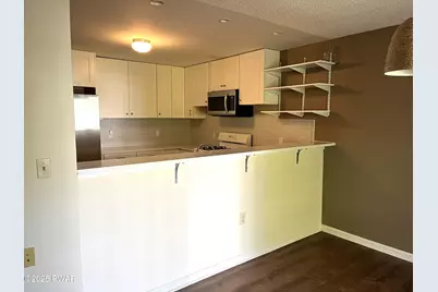 4038 Somerset Court, Milford, PA 18337 - Photo 15