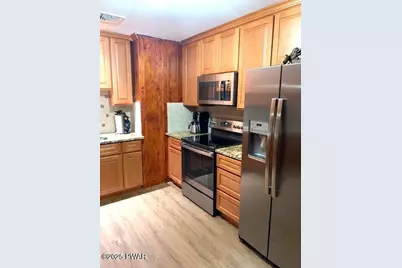 926 Rt 390, Greentown, PA 18426 - Photo 13