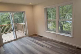 4409 Middleton Dr, Milford, PA 18337 - Photo 13