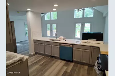 4409 Middleton Drive, Milford, PA 18337 - Photo 11