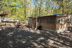 146 Paupack Dr, Shohola, PA 18458 - Photo 1