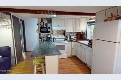 150 N Lake Drive, Dingmans Ferry, PA 18328 - Photo 9