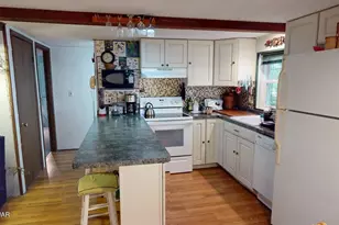 150 N Lake Dr, Dingmans Ferry, PA 18328 - Photo 9