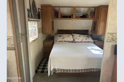 236 Village Drive E, Milford, PA 18337 - Photo 11