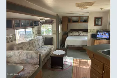 236 Village Drive E, Milford, PA 18337 - Photo 7