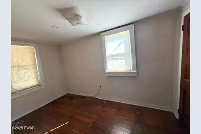 215 Vine Street, Honesdale, PA 18431 - Photo 9