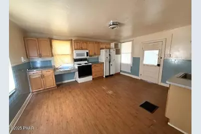 215 Vine Street, Honesdale, PA 18431 - Photo 7