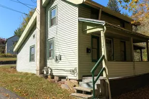 215 Vine St, Honesdale, PA 18431 - Photo 3