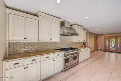 1015 Route 390, Greentown, PA 18426 - Photo 39