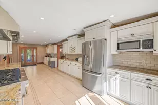 1015 Route 390, Greentown, PA 18426 - Photo 37