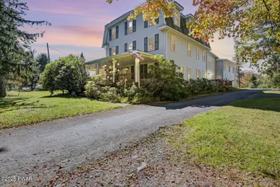 1015 Route 390, Greentown, PA 18426 - Photo 3