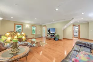 1015 Route 390, Greentown, PA 18426 - Photo 19