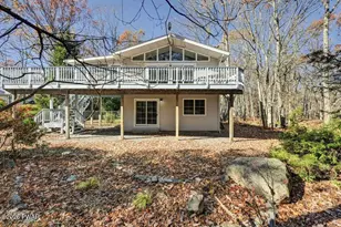 116 Rodeo Dr, Hawley, PA 18428 - Photo 3