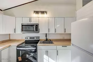 116 Rodeo Dr, Hawley, PA 18428 - Photo 23