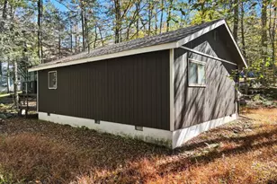 111 Chestnuthill Dr, Lake Ariel, PA 18436 - Photo 23