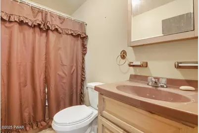 111 Chestnuthill Drive, Lake Ariel, PA 18436 - Photo 19