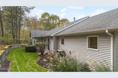 118 Autumn View Lane, Factoryville, PA 18419 - Photo 9