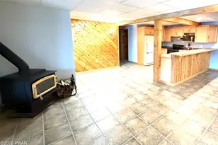 122 Waterfront Dr, Greentown, PA 18426 - Photo 29