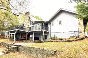 122 Waterfront Dr, Greentown, PA 18426 - Photo 37