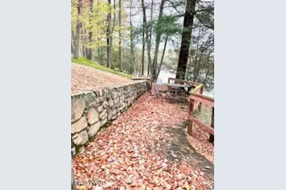 122 Waterfront Drive, Greentown, PA 18426 - Photo 59