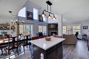 1874 Windemere Ln, Lake Ariel, PA 18436 - Photo 3