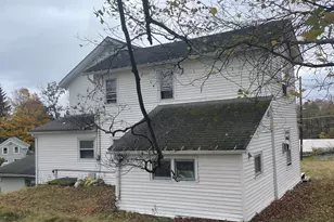 23 Village Rd, Beach Lake, PA 18405 - Photo 21