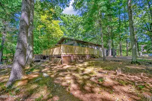152 Lake Shore Dr, Dingmans Ferry, PA 18328 - Photo 37
