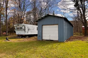 961 Creek Dr, Prompton, PA 18456 - Photo 3