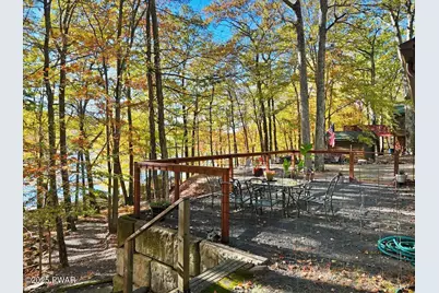 75 E Shore Drive, Hawley, PA 18428 - Photo 47
