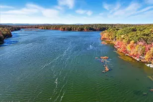 75 E Shore Dr, Hawley, PA 18428 - Photo 55