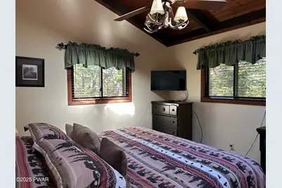 101 Bear Trap Mountain Road, Greentown, PA 18426 - Photo 23