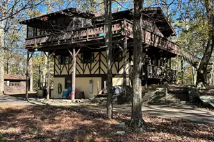 101 Bear Trap Mountain Rd, Greentown, PA 18426 - Photo 1