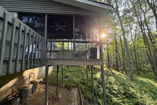 126 Dunchurch Dr, Bushkill, PA 18324 - Photo 3