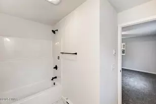 1081 Lakeland Dr, Lake Ariel, PA 18436 - Photo 41