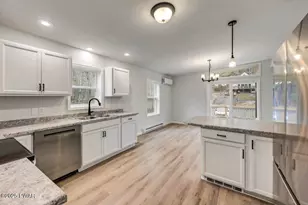 1081 Lakeland Dr, Lake Ariel, PA 18436 - Photo 23