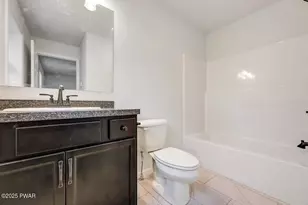 1081 Lakeland Dr, Lake Ariel, PA 18436 - Photo 39