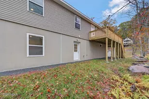 1081 Lakeland Dr, Lake Ariel, PA 18436 - Photo 77