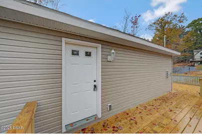 1081 Lakeland Drive, Lake Ariel, PA 18436 - Photo 5