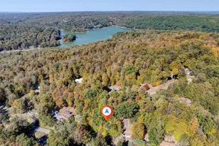 117 Teak Dr, Greentown, PA 18426 - Photo 7