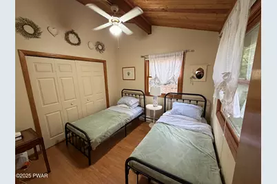 164 Oak Ridge Drive, Dingmans Ferry, PA 18328 - Photo 17